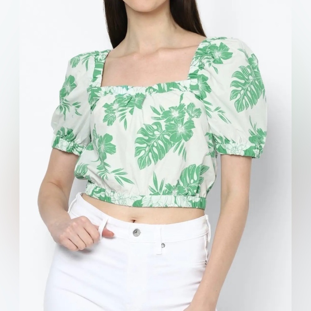 American Eagle Women’s Tropical Floral Print Crop Top Size XL NWT